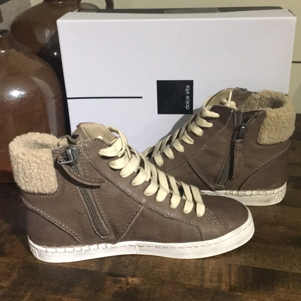 Dolce Vita sneakers